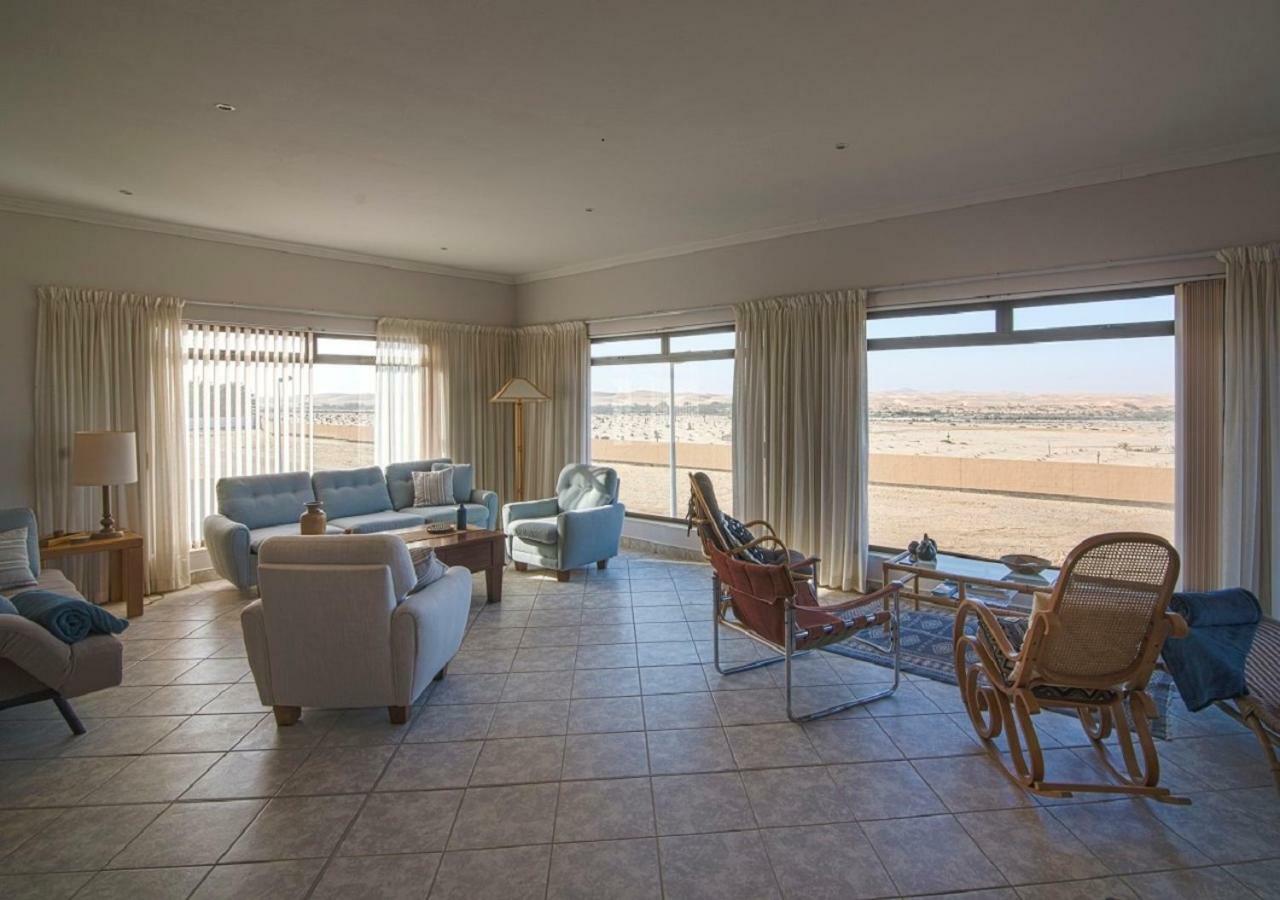 Chala-Kigi Apartments Swakopmund Exterior photo